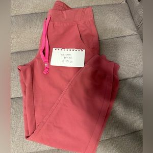 FIGS Zamora scrub bottoms- Quartz